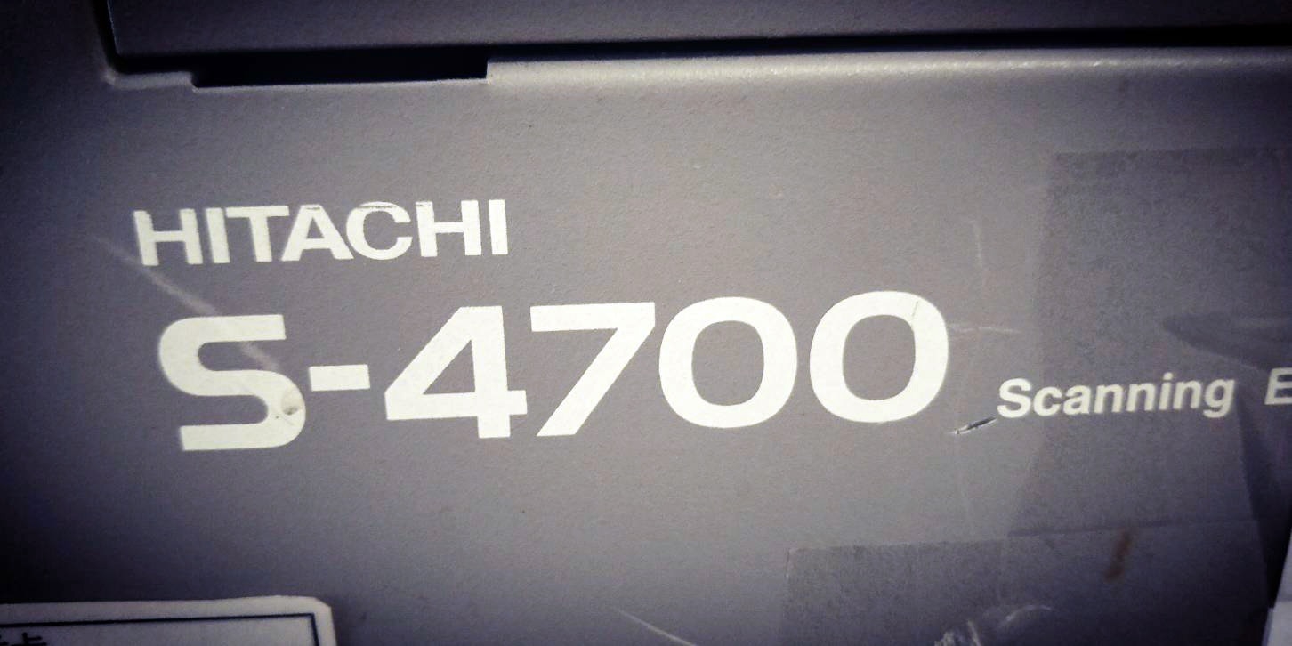 HITACHI S-4700